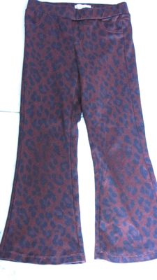 116 LOOXS bordeaux flared broek  onderbelicht