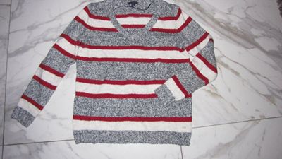 44 TOMMY HILFIGER streep trui rood wit grijs 22,00