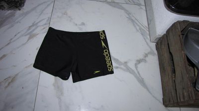 146 SPEEDO zwembroek 14,00