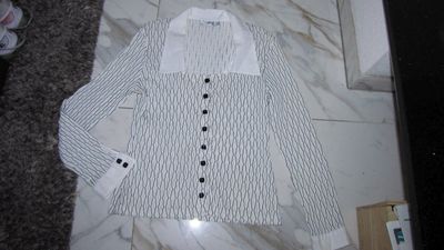 38-40 ANTONELLA blouse  35,00