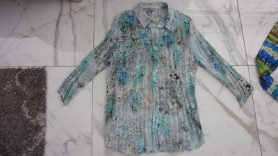 40 ERFO blouse 17,50