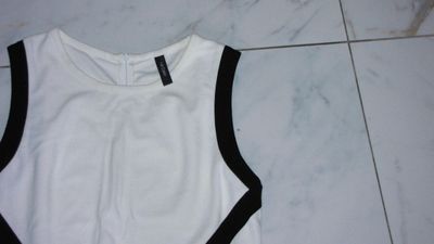 40-42 MARCCAIN detail 