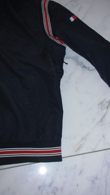 large TOMMY HILFIGER zomerjas detail