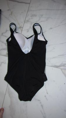 42D SUNFLAIR zwart goud badpak akant