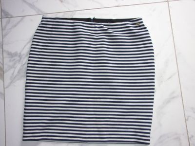 44 MC GREGOR streep rok 16,50