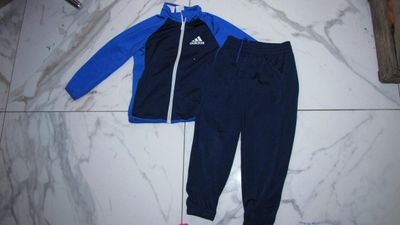 116 ADIDAS trainingspak 16,00