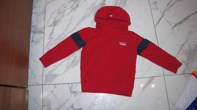 116 VINGINO hoody rood 15,00