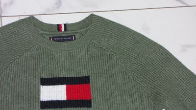122-128 TOMMY detail