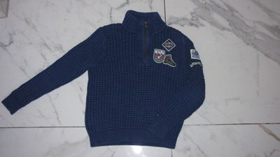 128 TOMMY HILFIGER breisel trui 17,00