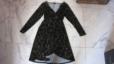 44 LADIES + size jurk 16,50
