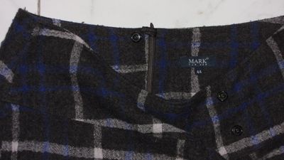 44 MARK ruiten rok detail