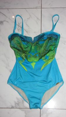 44b SUNFLAIR aqua groen badpak 25,00