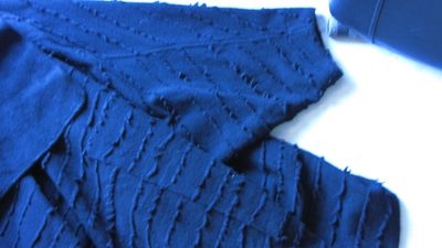 48-50 AAKAASA nieuw vest detail stof