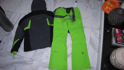 medium SPYDER skipak  akant