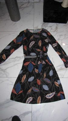40 ANNA blad jurk 20,00