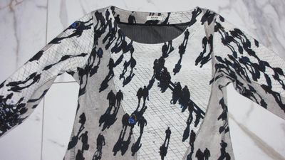 40 ANNA jurk mensen detail