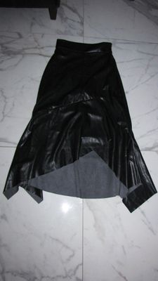 36 MYKKE HOFMAN rok 34,50