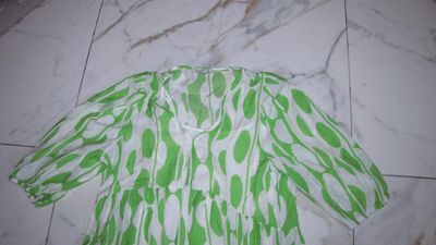 42 NUKUS jurk groen wit detail
