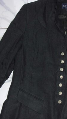 42 SCARVA colbert detail