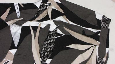 46 SOZO jurk xxl detail
