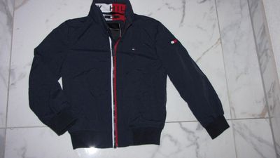 116 TOMMY HILFIGER zomerjas 26,50