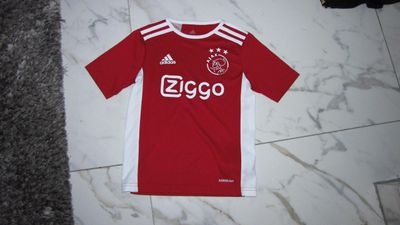 gereserveerd