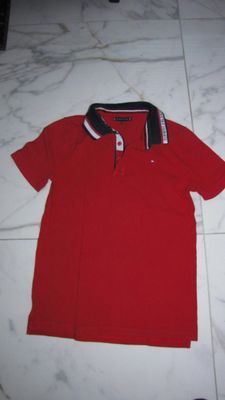 164 TOMMY HILFIGER polo rood 17,00