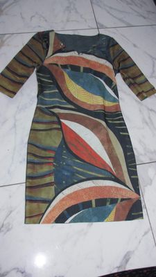 34 LIZZY & CO gekleurde jurk 23,50