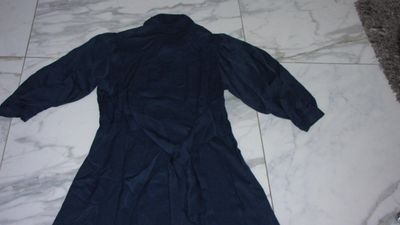 38 CAROLINE BISS detail 