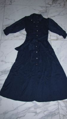 38 CAROINE BISS blauwe jurk foto 2