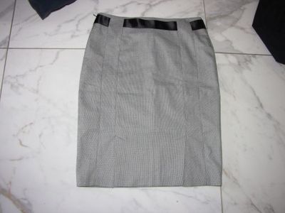38 EXPRESSO rok akant