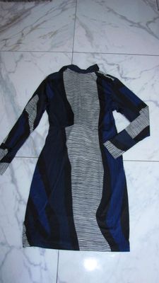 38 K DESIGN jurk akant