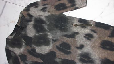40 CAROLINE BISS detail