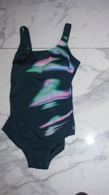 42 TEN CATE badpak 15,00