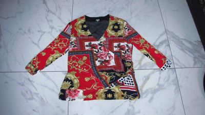 44-46 SCARVA rood shirt 17,50