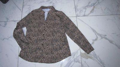 46 JUST WHITE blouse 20,00