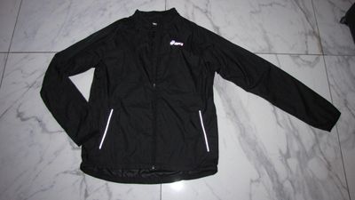 large ASICS windjack 20,00