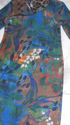 38 LIZZY & CO  jurk detail