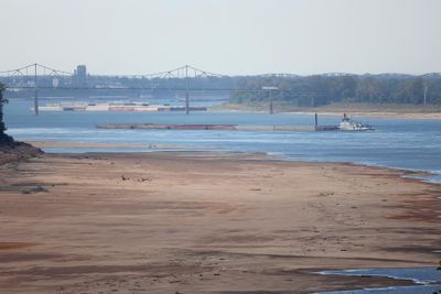 6P5A3530 Low water at the confluence.jpg