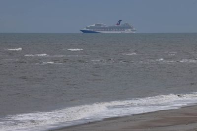 6P5A6229 Carnival Sunhine leaving Charleston.jpg
