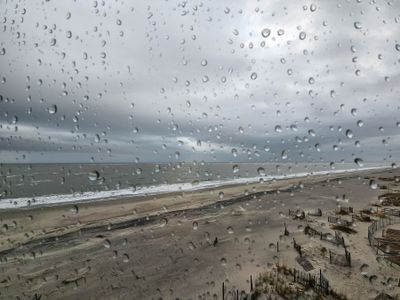 20240112_163549 Rain on the window.jpg
