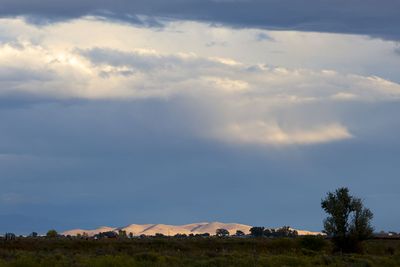 6P5A5238 Hills SE of Alamosa.jpg