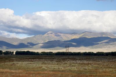 6P5A5741 Clouds over the mtns.jpg