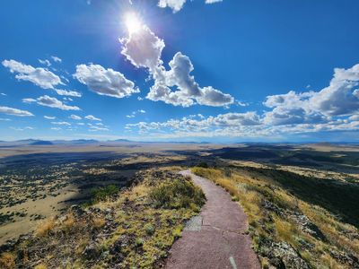 20220927_152224 Rim trail around Capulin Volcano NM.jpg