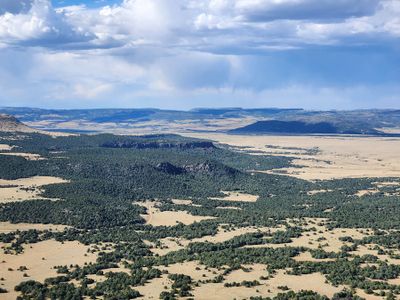 20220927_153720 Looking NW from Capulin.jpg