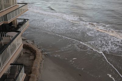 0T5A3524 High tide encroaching on building.jpg