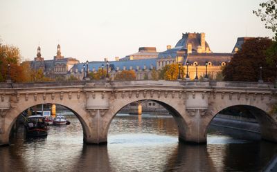 Early morning walk by the Seine