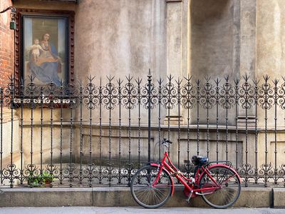 Backstreet scene
