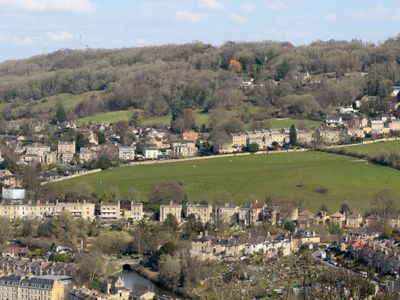Northeast from Alexandra Park