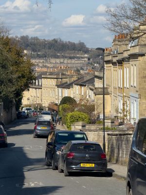 Descent from Alexandra Park